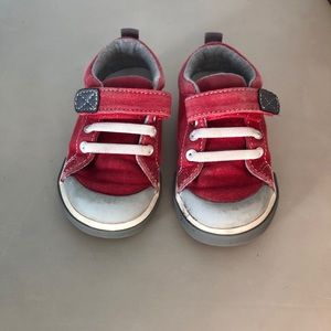 See Kai Run Toddler shoes size 6